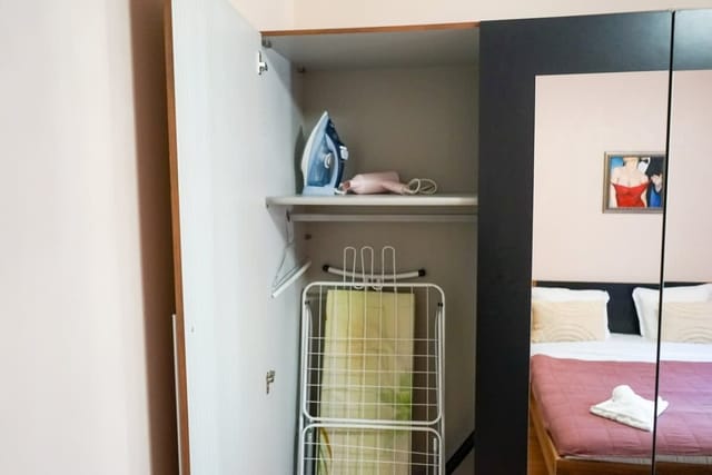 Comfortable 2BR Urban Getaway in City Center