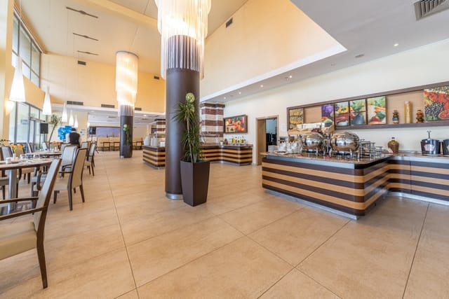 Flamingo Grand Hotel in Albena