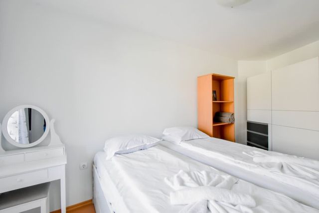 Stylish 1BD Apt in Lozenets with large balcony - Photo 4