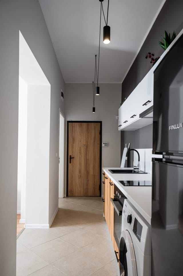 Light and Modern 2BD Flat Next To Women's Market