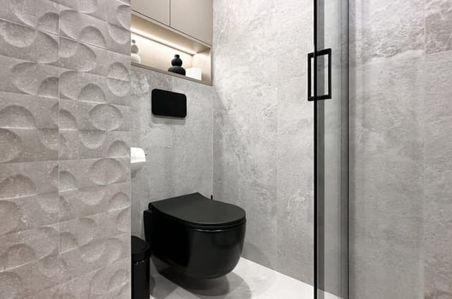 Modern & Quiet 1BR Near Center + Private Parking