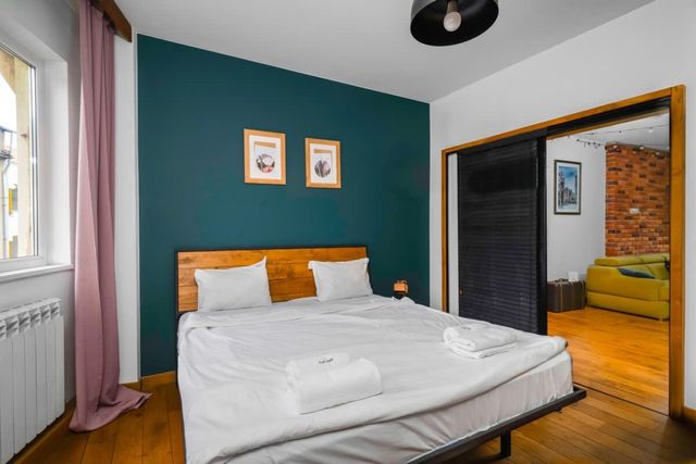 Central 3BD Flat | 2 min to Vitosha Blvd