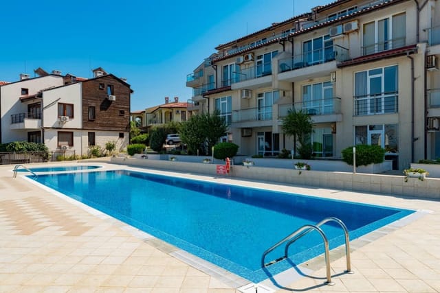 Family Apartment with Sea View in Apolon - Photo 3