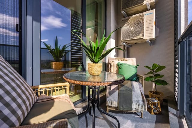 Exclusive One-Bedroom Retreat + Private Parking