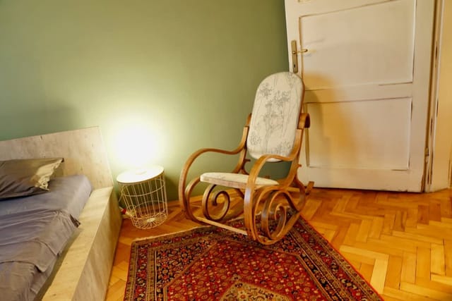 ART-ament, a unique central flat