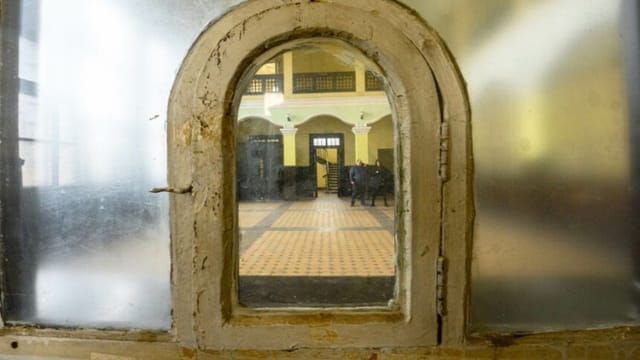 Period train station from the turn of the 20th Century_Ciosque