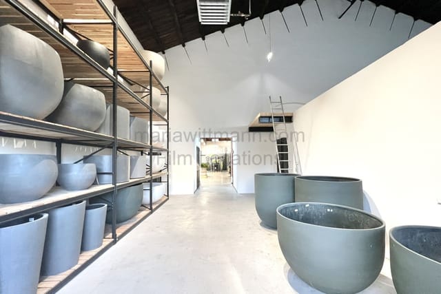 Location 365 - Photo 2