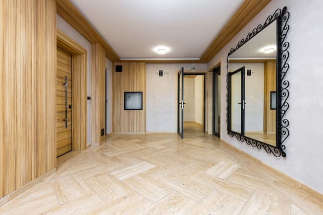 Magnolia Gardens - 1BD with Balcony & Parking