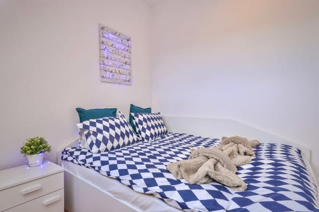 South Park, Vitosha View, 2-BDR, 2-BTHR Apartment