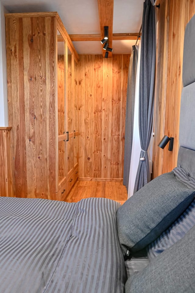 Cozy 1-Bedroom Apartment in St. Ivan Ski Resort