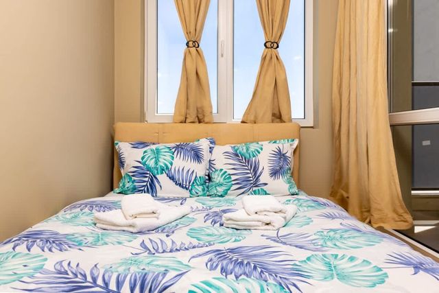 Plaza Nest - Cozy Studio Apartment