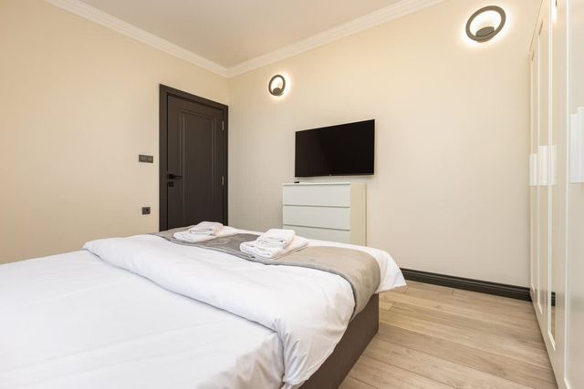 Central Apartments with Garden view - Apt No. 8