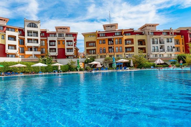 Warm and welcoming apartment in Marina Cape