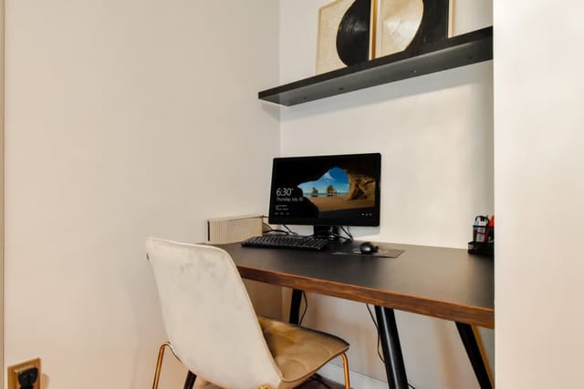 Designer 2BD Apt Near Alexander Nevski Cathedral