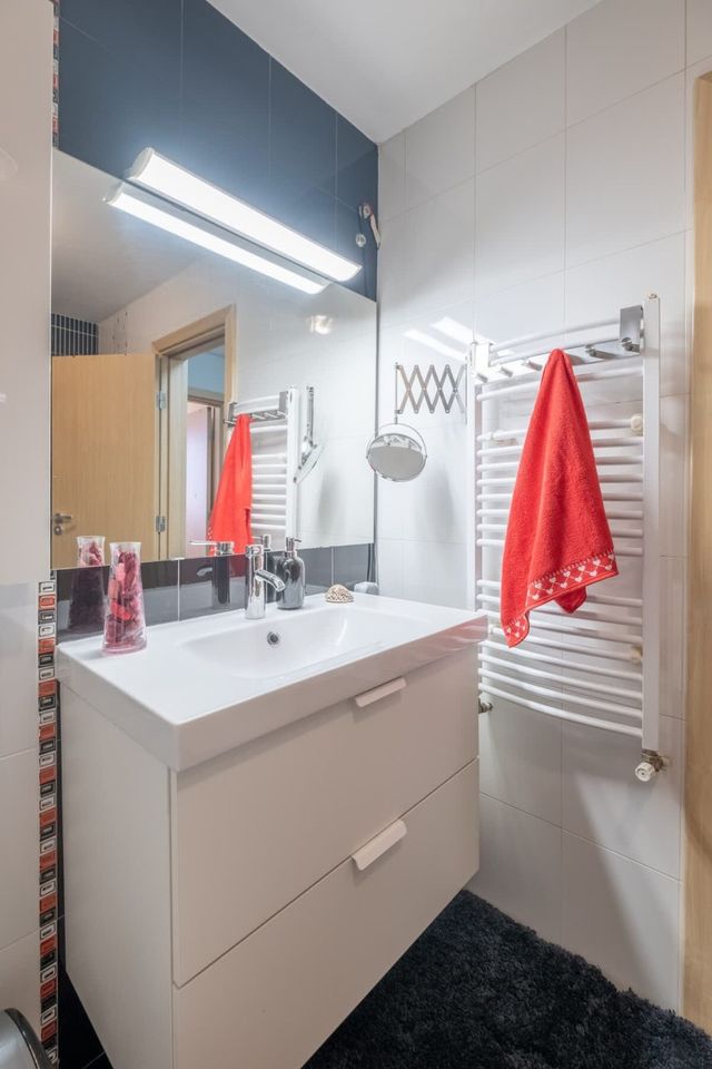 Serdica top center - 3 berdoom cosy apartment