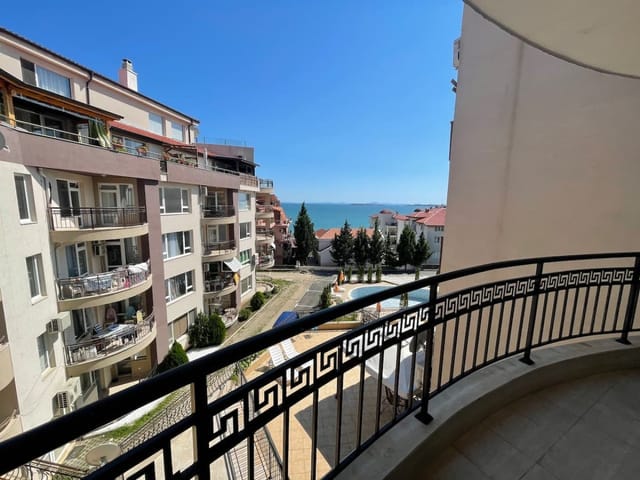 Cozy 1BD Apartment with a Lovely Sea View