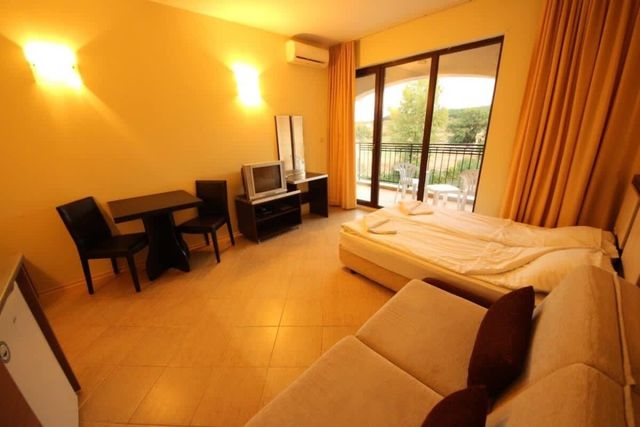 Cozy studio in Nestinarka