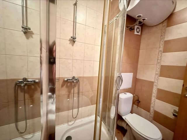 Suite apartment with balcony in Royal Sun