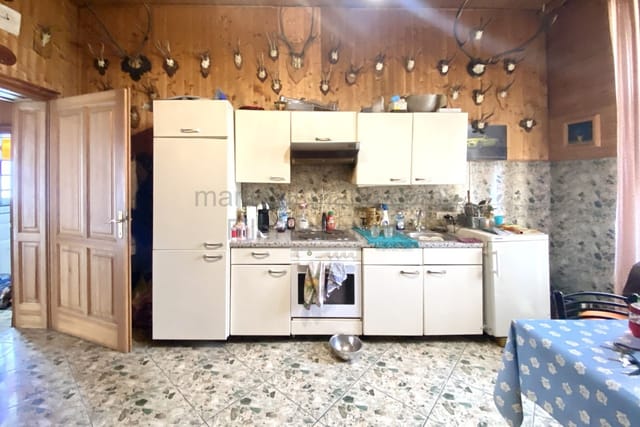 Location 246 - Photo 3