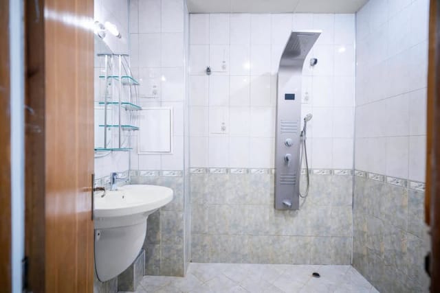 Spacious&Minimalistic 2BD Apt