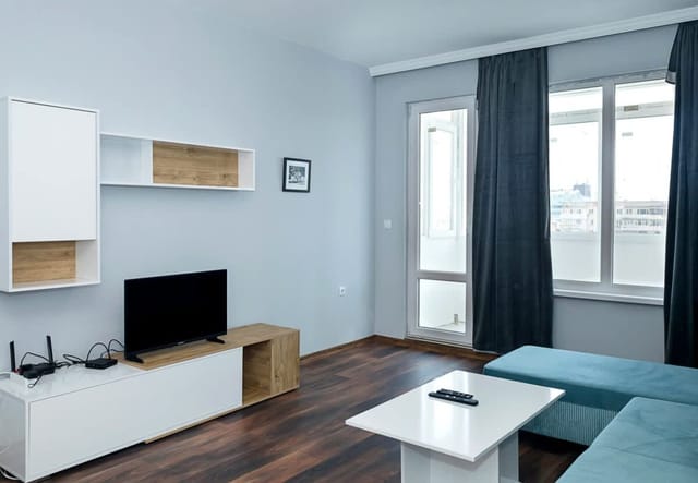 Bright & Airy Flat with 2 Bedrooms – Urban peace