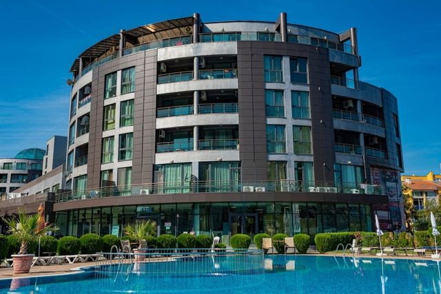 Cozy apartment in Sunny Beach Plaza