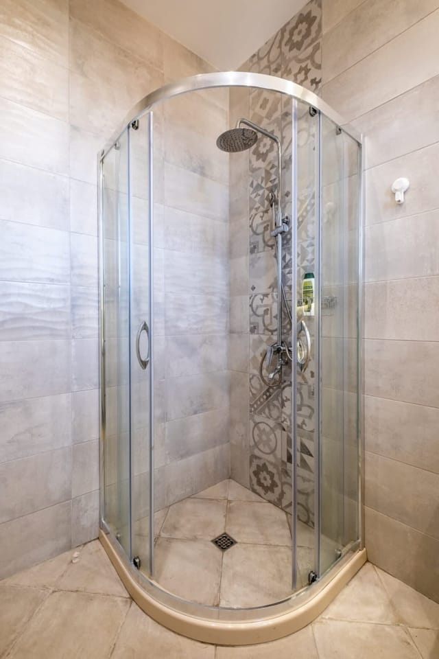 Bright Apartments – 2 Bedroom