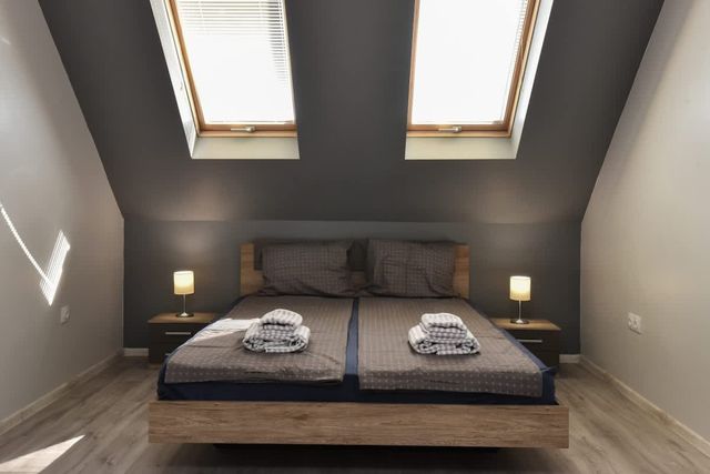 Beautiful City View Maisonette Apartment - Photo 3