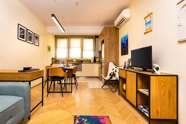 The Plovdiv Pad: Your 1-BD Hideaway in the Center