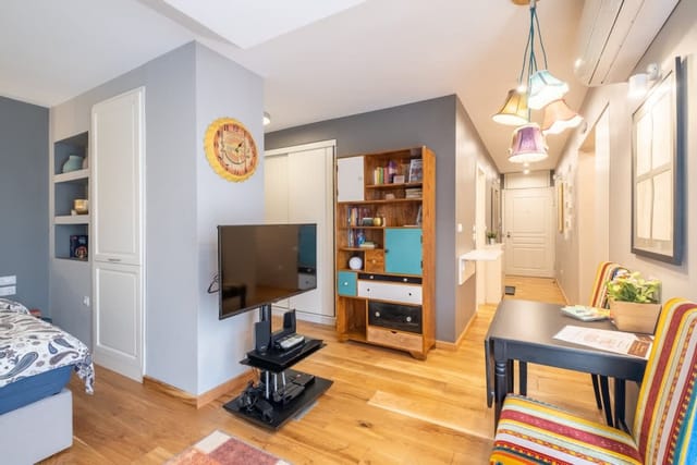 High-end Designer Studio - AC + Parking