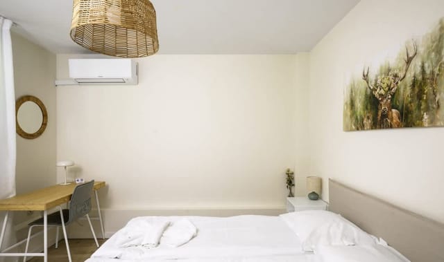 Cozy 1BD Apartment next to NDK