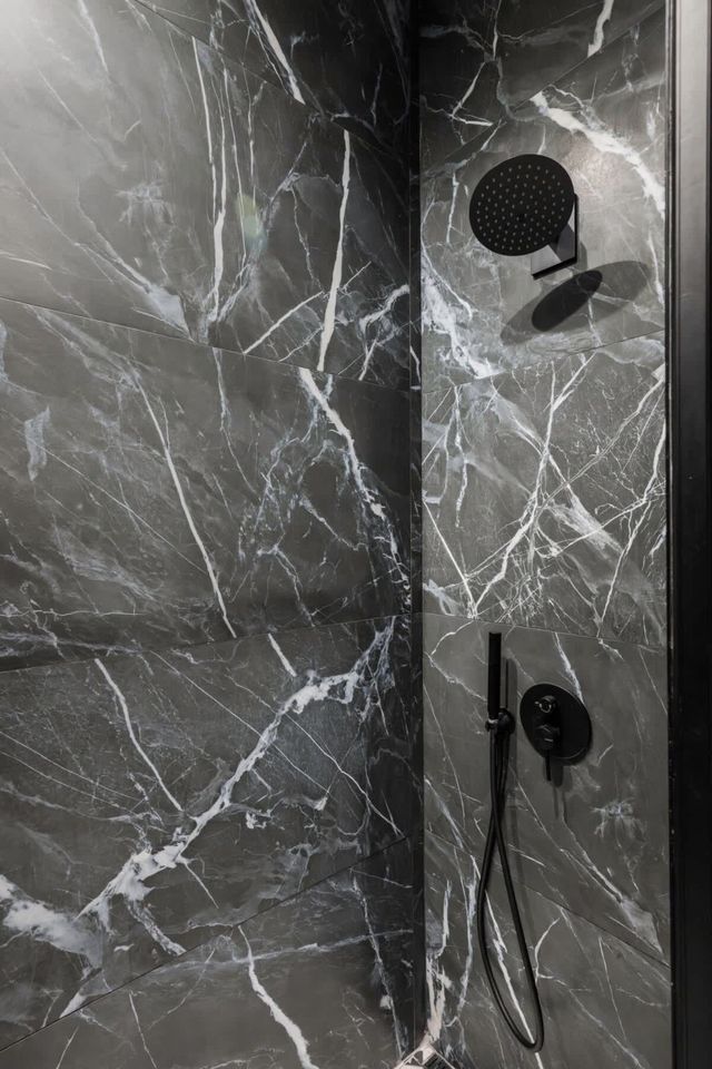 Royal Retreat - Your central designer spot