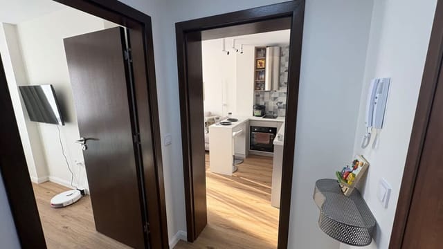 Comfort in Varna– Modern, Bright Central Apartment