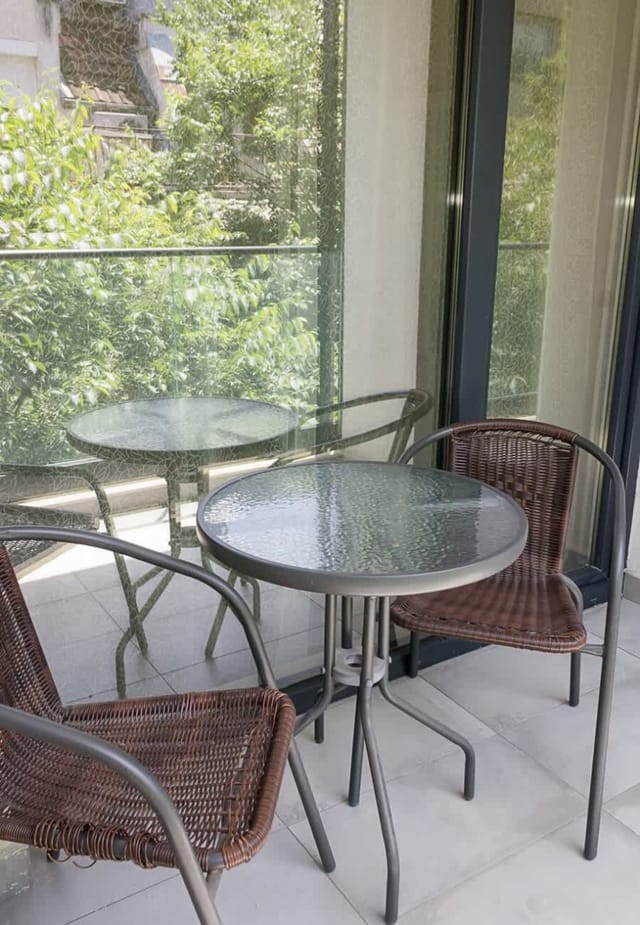 Primorki Park 1BD Flat with Desk & Balcony