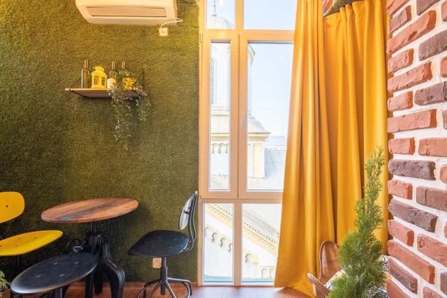 3 BDR & 3 BTHR Duplex | In the Heart of Sofia