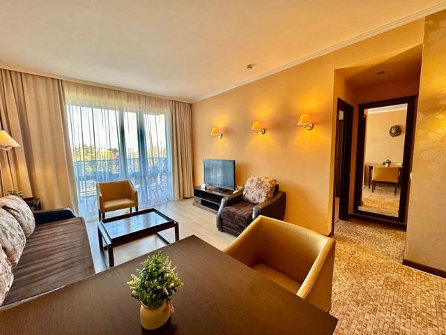 Cozy two bedroom in Royal Beach