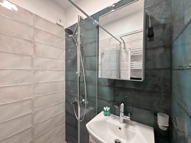 Stylish 2BD with Balcony & Desk near Vitosha Blvd