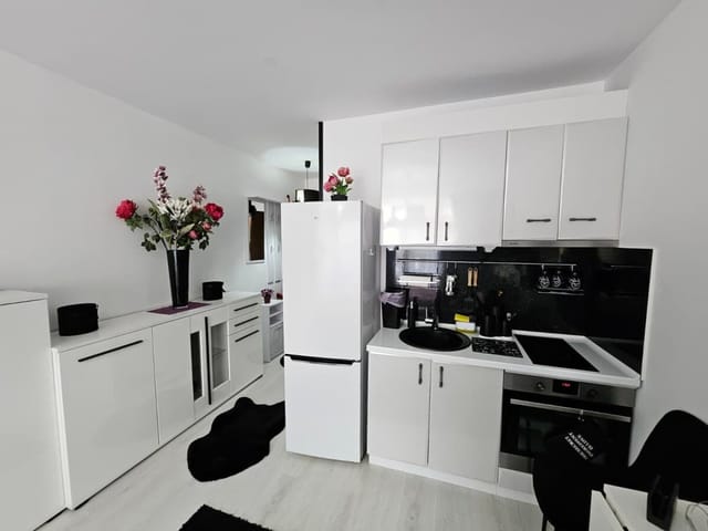 Romantic Sensual Retreat Studio by Flat Manager