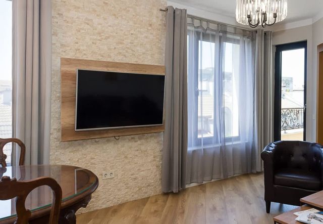 Warm&Comfy 3BD Apt Varna Center