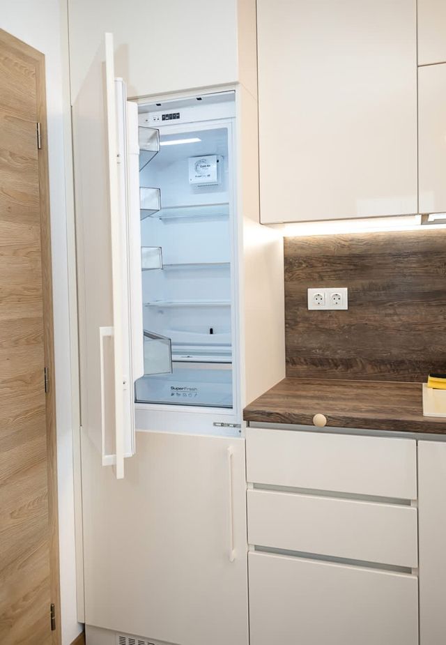 Cozy Sea View Apartment with Pool - Azur Deluxe