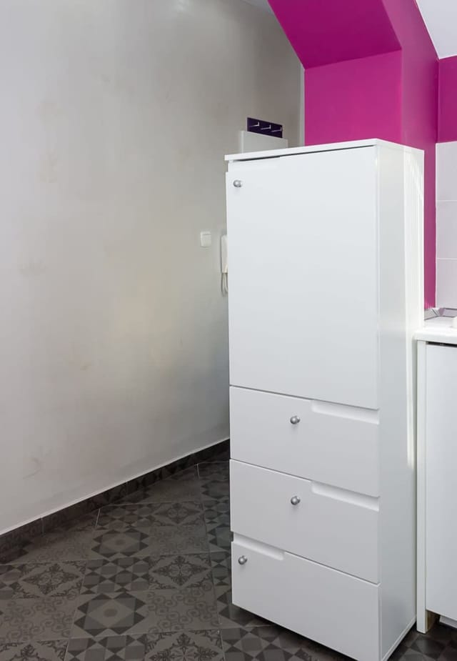 The Purplish Apartment Varna Center