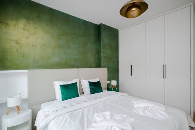 Sunny Stylish Apartment in Sofia