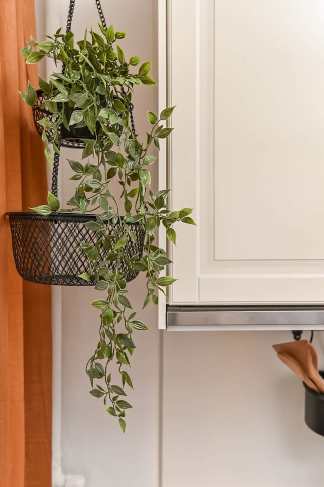 Cosy&Art 1BD Apartment next to Slaveykov Square