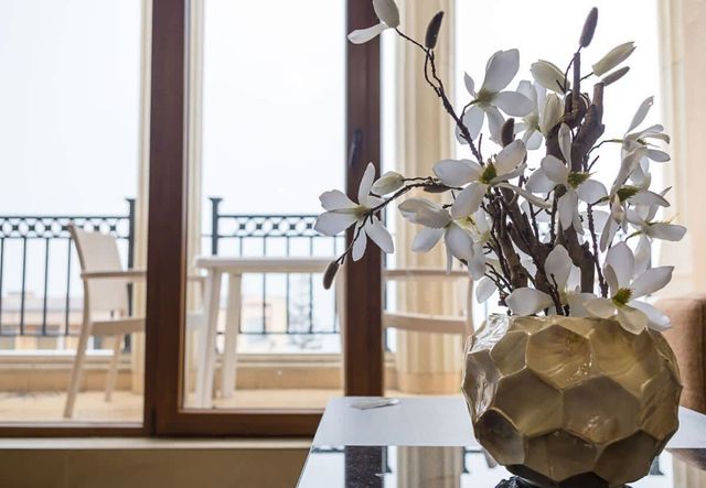 Elegant Apartment with Balcony in Argisht Palace