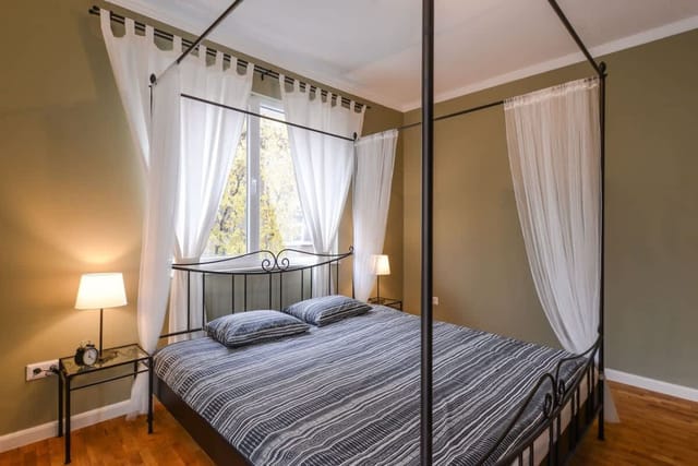 cО́coEllie - Aesthetic 2BD Apt Near NDK