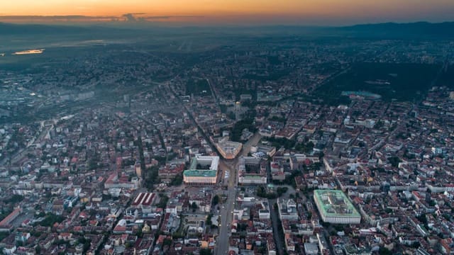 Top Center - Designer studio 1 min to Vitosha bul