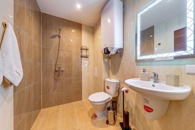 Forest Harmony 1BD with Balcony & Parking