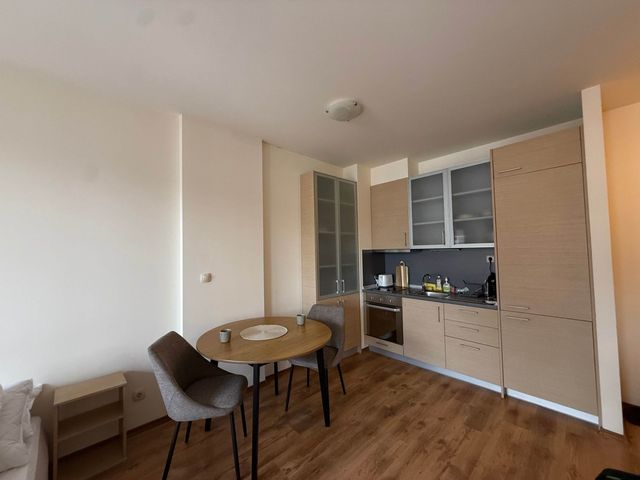 Detelina Mountain Retreat- Comfortable Studio