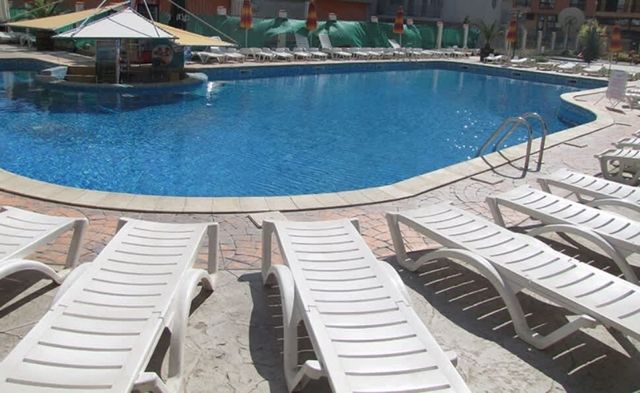 Cozy Studio with Terrace  Royal Dreams