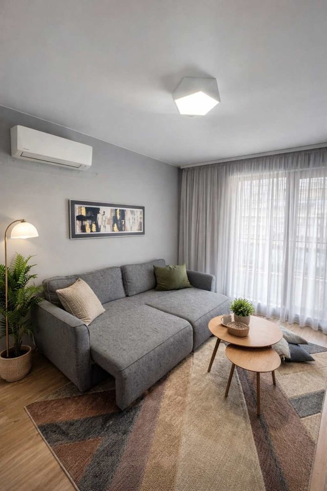 1BD Apartment next to the Sea Garden